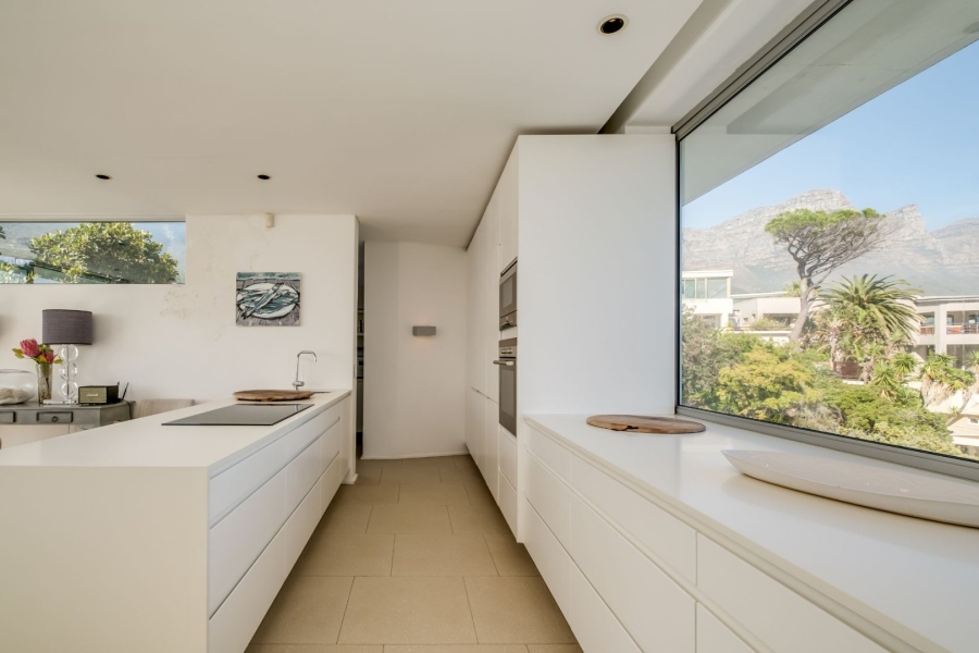 To Let  Bedroom Property for Rent in Camps Bay Western Cape